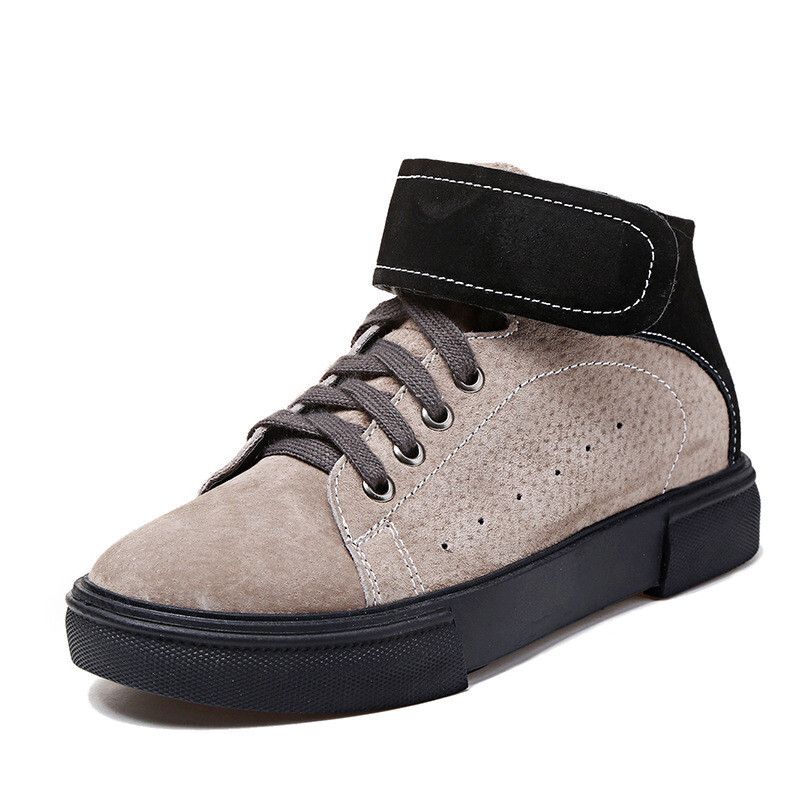 秋冬时尚之选 棕色厚底内增高女靴，舒适与优雅并存